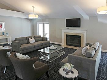 Clubhouse seating area at wildewood south